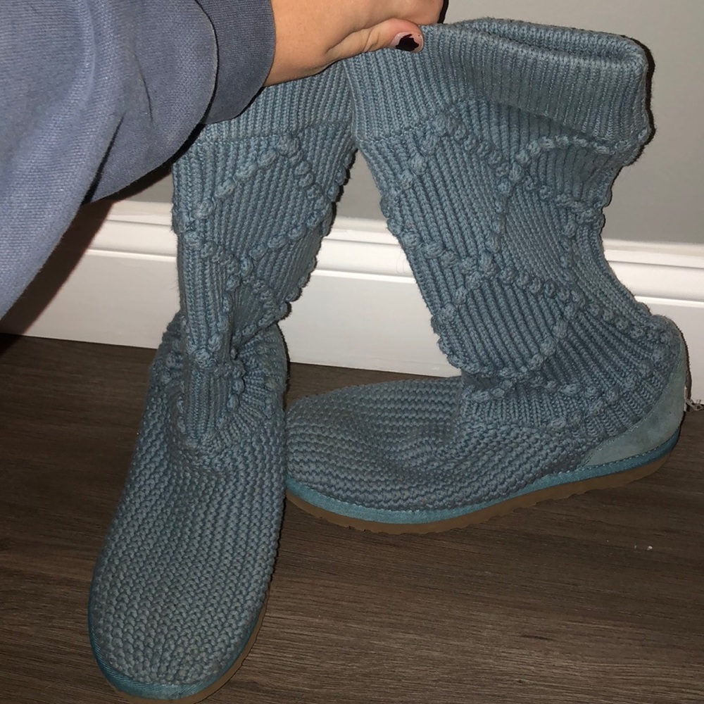Blue soft uggs